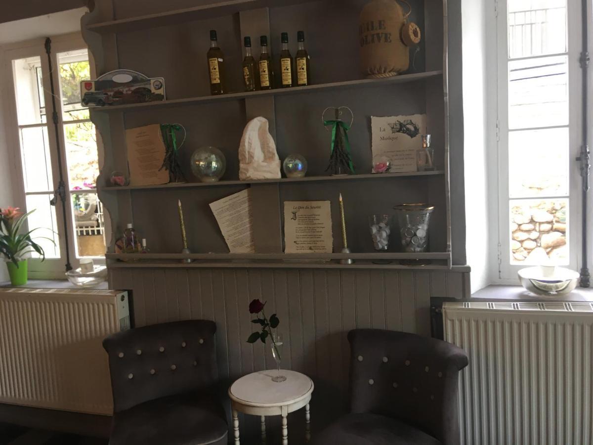 Auberge De Marie Bras-d'Asse Eksteriør billede