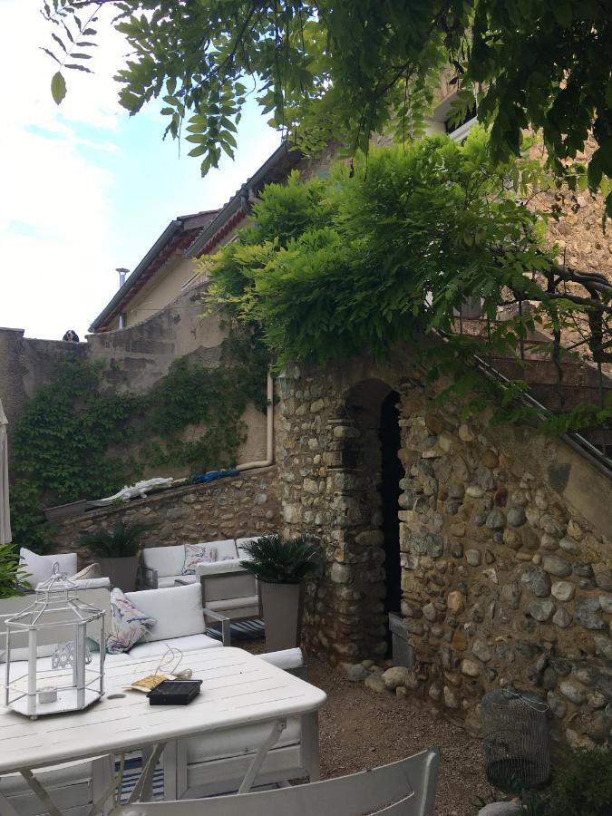 Auberge De Marie Bras-d'Asse Eksteriør billede